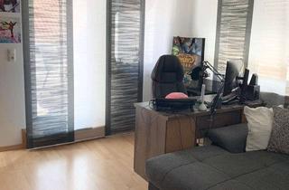 Wohnung mieten in Gartenstraße, 63579 Freigericht, Lebendiger Wohnraum: 3,5-Zimmer-Dachgeschosswohnung in Freigericht