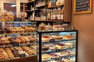Gewerbeimmobilie mieten in Kastanienallee 38, 10119 Mitte (Mitte), Café Frühstücks Haus