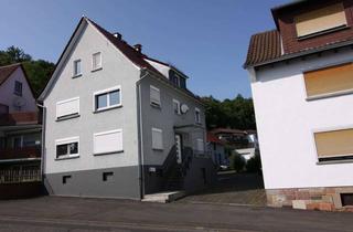 Einfamilienhaus kaufen in 35410 Hungen, Hungen: Einfamilienhaus mit ca. 205m² Wohnfläche auf ca. 739m² Traumgrundstück
