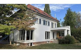 Einfamilienhaus kaufen in 65929 Unterliederbach, Großzügiges Einfamilienhaus im Villengebiet von Unterliederbach