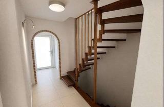 Reihenhaus kaufen in 72663 Großbettlingen, Modernes Wohnen in ruhiger Lage – hochwertiges Reihenhaus mit Dachgaube in Großbettlingen