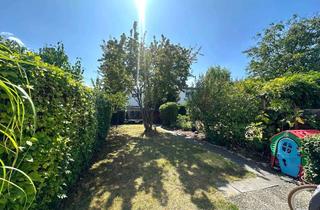 Haus kaufen in 65824 Schwalbach, Provisionsfrei: Idyllisches RMH - neuwertige EBK, modernes Bad in familienfreundlicher Lage