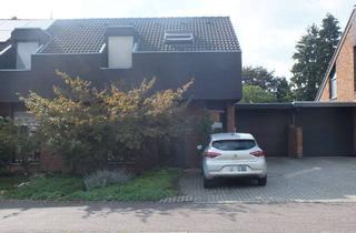Doppelhaushälfte kaufen in Westring 45, 41379 Brüggen, Doppelhaushälfte mit sechs Halbetagen, Garten & Garage