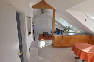 Immobilie mieten in 76187 Nordweststadt, Möblierte, helle Dachgeschosswohnung – 47 m² – frei ab November