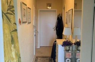 Wohnung kaufen in 51063 Mülheim, Wohnen mit besonderem Freiraum – 2 Zimmer mit umlaufender Terrasse
