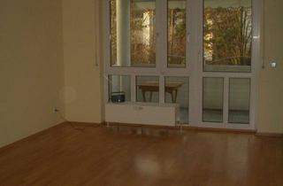 Wohnung mieten in Königsteiner Straße 216a, 65812 Bad Soden, Schöne 3 Zimmer- Wohnung mit Kamin & Sonnenbalkon