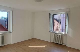 Wohnung mieten in Hans-Sachs-Straße, 76133 Weststadt, Zweitbezug nach kürzlicher Sanierung mit Balkon: Wg geeignete 3-Zimmer-Wohnung zentral in Karlsruhe