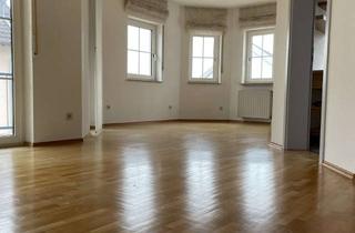 Wohnung mieten in Weimarer Straße, 35415 Pohlheim, Helle, großzügige 3-Zimmer-Wohnung mit zwei Balkonen, hochwertigem Parkett und Einbauküche