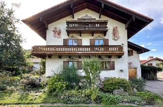 Haus kaufen in 83075 Bad Feilnbach, Attraktives Investment in Bestlage von Bad Feilnbach | 3 Wohneinheiten mit Bergblick