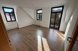 Wohnung mieten in 09471 Bärenstein, Schöne 3-Raumwohnung über 2 Etagen zentral gelegen!