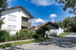 Einfamilienhaus kaufen in 94345 Aholfing, Einfamilienhaus mit Entwicklungspotenzial durch großes Grundstück im Dorfzentrum