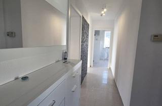 Wohnung kaufen in Bahnhofstr. 158, 78532 Tuttlingen, Saniertes Juwel in Tuttlingen: 2,5 Zimmer mit Balkon und moderner Ausstattung