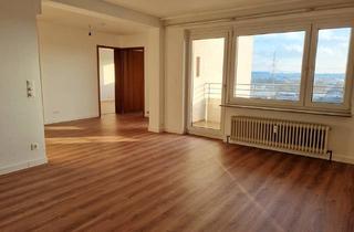 Wohnung kaufen in 73760 Ostfildern, Ostfildern / Scharnhausen - Helle 3,5-Zi.-OG-Wohnung mit Balkon, Aufzug, TG & Wellnessbereich in Ostfildern-Scharnhausen