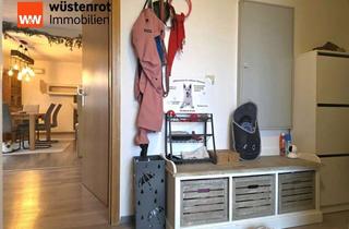 Wohnung kaufen in 78739 Hardt, Ihr Zuhause mit Hauscharakter! Großzügig, privat und auf drei Etagen.
