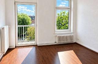 Wohnung kaufen in 24103 Exerzierplatz, * 3,5 Zimmer * hübscher Altbau * zentral * * Balkon *