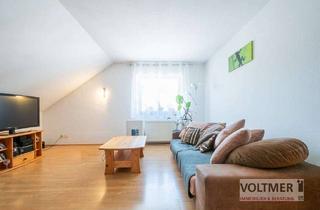 Wohnung kaufen in 66538 Neunkirchen, INVESTCHANCE - vermietete Eigentumswohnung mit Nutzungsrecht an drei Stellplätzen in Neunkirchen!