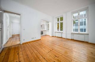 Wohnung kaufen in Markelstraße 11, 12163 Steglitz, Modernisierte 2 Zimmer Wohnung mit Altbaucharme in Steglitzer Bestlage
