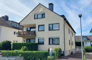 Wohnung kaufen in Nußbaumer Straße 59, 51467 Bergisch Gladbach, Traumwohnung mit großem Süd-West-Balkon in allerbester Wohnlage in GL-Nußbaum