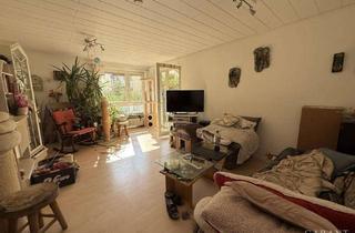 Wohnung kaufen in 73733 Esslingen, 2 1/2 Zimmer-Wohnung mit Süd-Terrasse und Garten in Esslingen-Weil