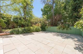 Wohnung kaufen in 64297 Eberstadt, WOHNEN AM FRANKENSTEIN MIT XXL-TERRASSE – 113 m² Erdgeschosstraum, Garten & 2 Erkern