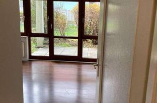 Wohnung kaufen in 74523 Schwäbisch Hall, Provisionsfrei* Bezugsfreie 3-Zimmer-Wohnung mit zwei Terrassen, Einbauküche & TG-Stellplatz
