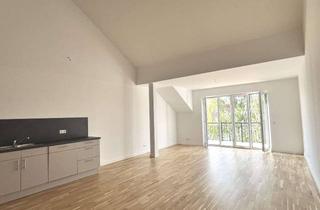 Wohnung mieten in Mittelfeldring, 15344 Strausberg, *GROSSARTIGE* 3-Zimmer-Dachgeschosswohnung mit Balkon & großzügiger Terrasse*