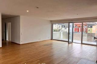 Wohnung mieten in 92637 Weiden, Lage: 92637 Weiden, Stadtmitte Zentrumsnahe Lage in unmittelbarer Umgebung zur Fußgängerzone und z