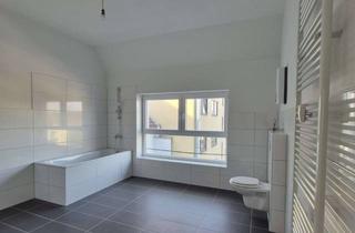 Wohnung mieten in Marktstr. 94, 46045 Altstadt-Süd, Erstbezug: 2-Zimmerwohnung im Dachgeschoss in der Innenstadt
