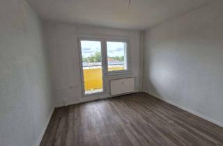 Wohnung mieten in Berner Straße 2a, 14772 Hohenstücken, Ab 15.11. - Familien willkommen! eure 4-Zimmer-Wohnung mit Balkon in Hohenstücken!