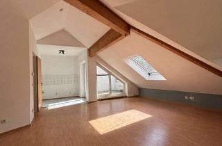 Wohnung mieten in 56075 Karthause, Gemütliche Dachgeschosswohnung mit sonniger Dachterrasse & Blick ins Grüne auf der Karthause