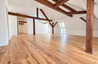 Wohnung mieten in Bahnhofstraße 12b, 86424 Dinkelscherben, Dachgeschoss-Charme trifft modernen Luxus – 147 m² mit Sichtbalken & hochwertiger Einbauküche
