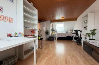 Wohnung mieten in 68307 Sandhofen, Clever geschnitten & gemütlich – 1-Zimmer-Dachgeschosswohnung in Sandhofen