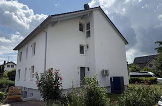 Wohnung mieten in Albert-Schweitzer-Straße, 79418 Schliengen, ab 01.11.2026 helle 3-Zimmer-DG-Wohnung mit Klimaanlage und gehobener Innenausstattung in Schliengen
