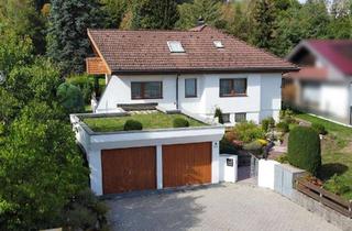 Einfamilienhaus kaufen in 72250 Freudenstadt, Charmantes Einfamilienhaus mit großem Garten in unverbaubarer Bestlage in Freudenstadt!