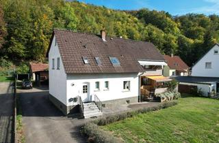 Haus kaufen in 72517 Sigmaringendorf, Großzügiges Wohnen auf 1.399 m² Grundstück - Zweifamilienhaus in Sigmaringendorf