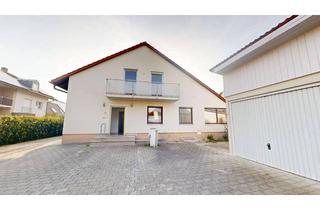 Haus kaufen in 85399 Hallbergmoos, Freistehendes Zweifamilienhaus mit viel Potenzial und großzügigem Raumangebot