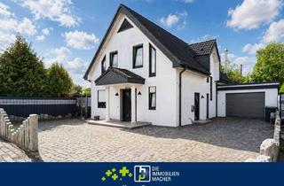 Einfamilienhaus kaufen in 27576 Lehe, Freistehendes Einfamilienhaus mit Kamin, Sauna, Garage und privater Gartenoase