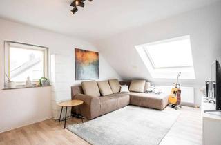 Wohnung kaufen in 32107 Bad Salzuflen, KEINE KÄUFERPROVISION Sanierte 2 Zimmer Dachgeschosswohnung in Bad Salzuflen Holzhausen