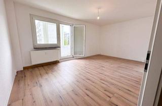 Wohnung mieten in Schulstraße 22, 08132 Mülsen, modernisiertes 1,5-Zimmer-Appartement inkl. EBK, Stellplatz und Süd-Balkon