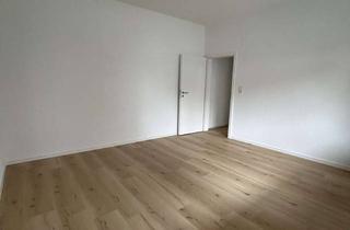 Wohnung kaufen in 68199 Neckarau, Kernsaniert und modern gestaltet: Attraktive 3-Zimmer-Erdgeschosswohnung