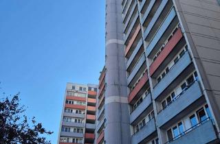 Wohnung mieten in Am Brunnengarten, 68169 Neckarstadt, Viel Platz: große 4 ZKB mit Balkon