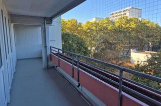 Wohnung mieten in Am Schulgarten, 68169 Neckarstadt, Neuer Boden, neue Bäder, neue Küche, großer Balkon