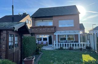 Einfamilienhaus kaufen in Potsdamer Straße, 50129 Bergheim, Wohnen mit Charakter: Einfamilienhaus in ruhigem EFH-Gebiet, Bergheim