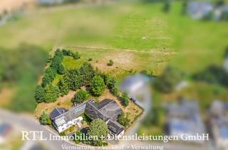 Haus kaufen in 07926 Gefell, Ein Anwesen für große Pläne – viele Zimmer, ca. 1,7 ha Grundstück (A1766)