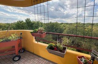 Wohnung kaufen in 13587 Berlin, Hoch über Hakenfelde – gepflegte 1-Zimmer-Wohnung mit traumhaftem Waldblick