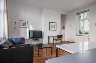 Wohnung kaufen in 40545 Düsseldorf, Stilvoll wohnen: Altbaucharme in Oberkassel