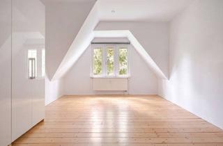 Wohnung kaufen in 40545 Düsseldorf, Charmantes Dachgeschoss in historischem Flair