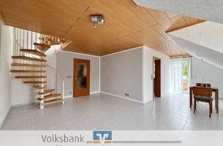 Wohnung kaufen in 85107 Baar-Ebenhausen, Wohnkomfort auf 2 Ebenen - charmante Dachgeschoß-Wohnung mit Studio und Balkon