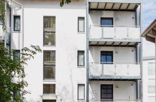 Wohnung kaufen in 89407 Dillingen, Kernsanierte 2-ZKB Dachgeschosswohnung mit Balkon in Dillingen a. d. Donau zu verkaufen!