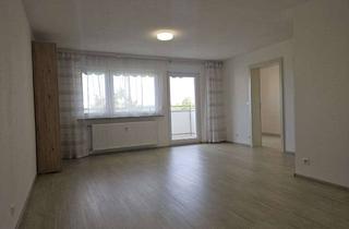 Wohnung kaufen in Vor Dem Hummelsholz 95, 78056 Villingen-Schwenningen, Gepflegte 1,5 Zimmer Wohnung mit großem Balkon in ruhiger Lage